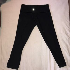 Lululemon reversible cropped leggings